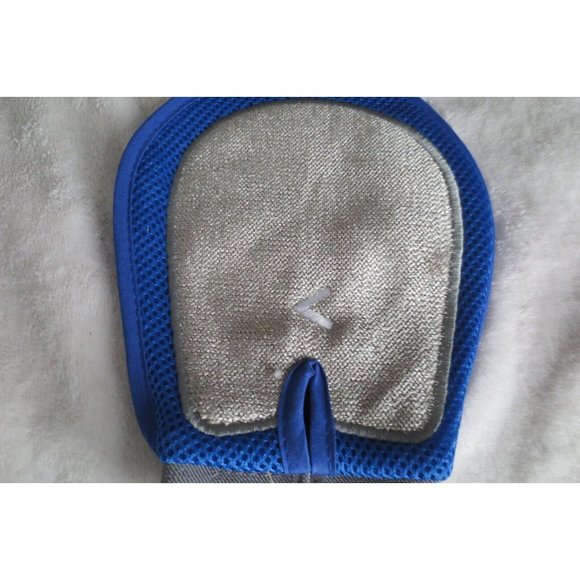 Grooming Glove For all Coats Dogs Bathing - Picture 6 of 8